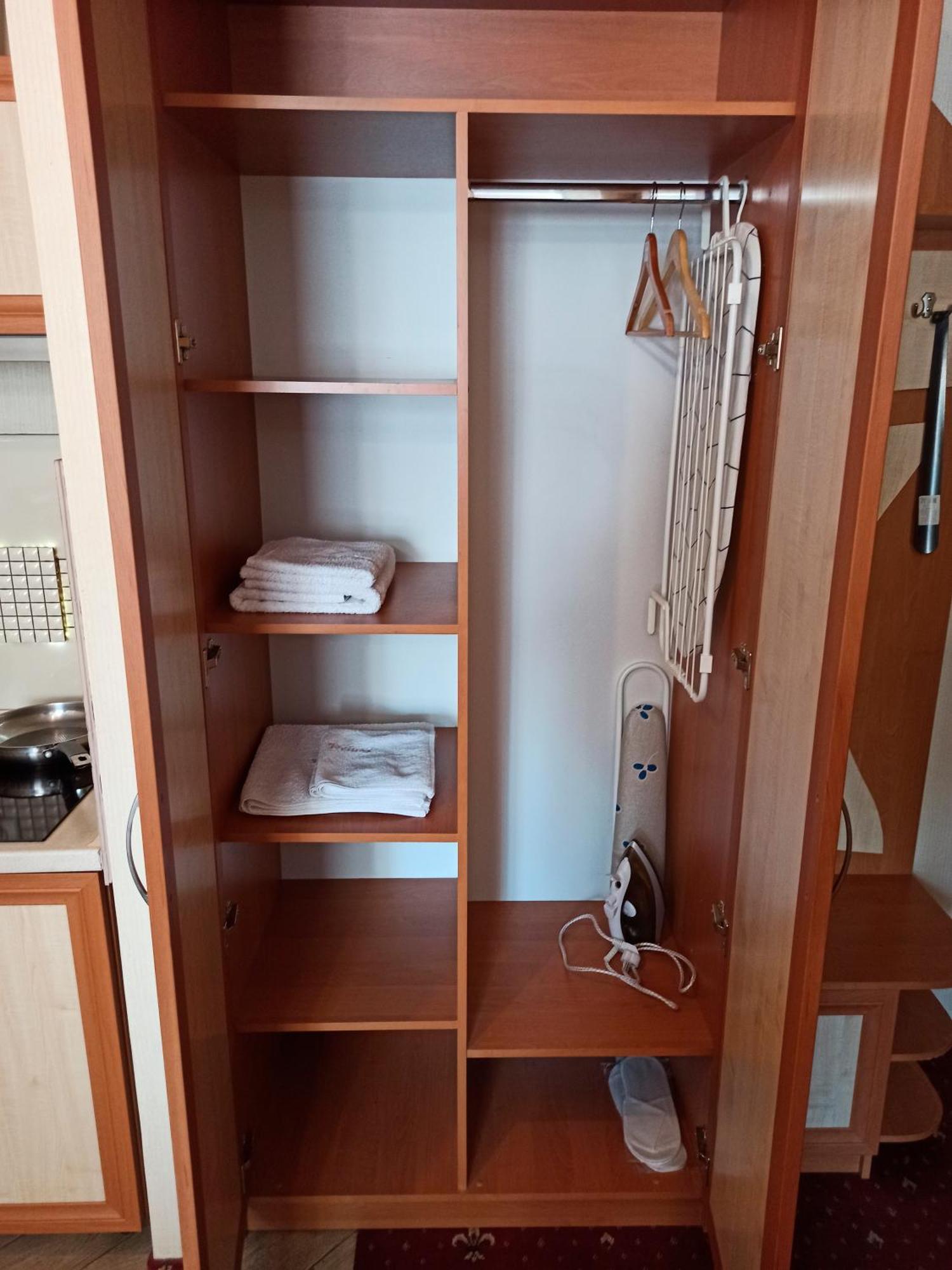 Apartments Deluxe Ivano-Frankivsk Room photo