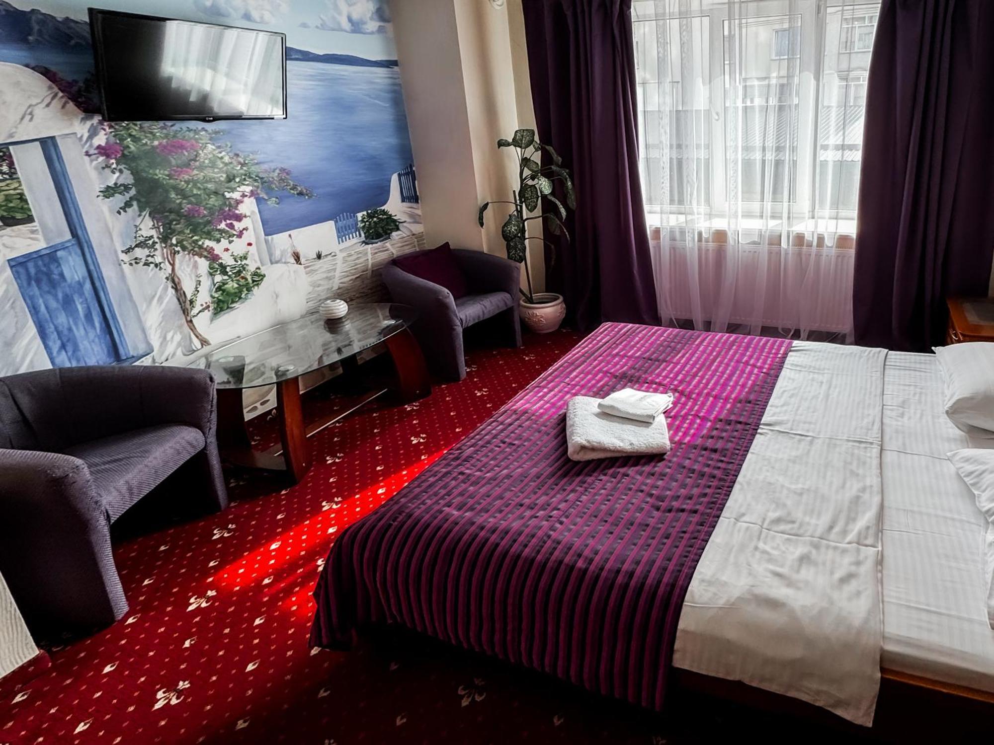 Apartments Deluxe Ivano-Frankivsk Exterior photo