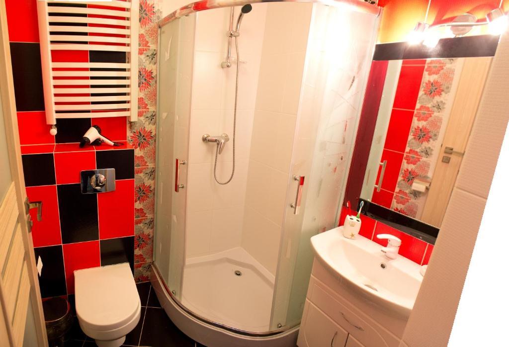 Apartments Deluxe Ivano-Frankivsk Room photo